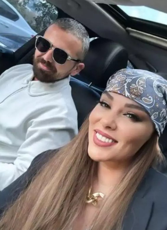 Tuğçe Tayfur eşi Muhammet Aydın'ı sildi!